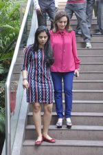 Nita Ambani at Hamleys in Phoenix, Mumbai on 24th Dec 2012 (1).JPG